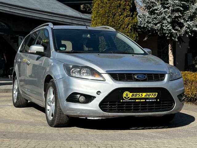 Сірий Форд Фокус, об'ємом двигуна 1.6 л та пробігом 296 тис. км за 5500 $, фото 1 на Automoto.ua