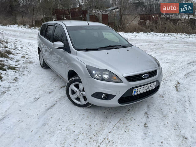 Сірий Форд Фокус, об'ємом двигуна 1.8 л та пробігом 280 тис. км за 6100 $, фото 1 на Automoto.ua