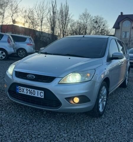 Серый Форд Фокус, объемом двигателя 1.6 л и пробегом 290 тыс. км за 5700 $, фото 1 на Automoto.ua