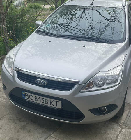 Серый Форд Фокус, объемом двигателя 1.6 л и пробегом 239 тыс. км за 7900 $, фото 1 на Automoto.ua