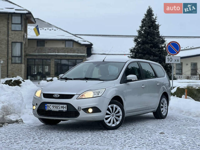 Серый Форд Фокус, объемом двигателя 1.6 л и пробегом 280 тыс. км за 4500 $, фото 1 на Automoto.ua