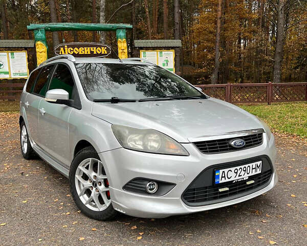 Сірий Форд Фокус, об'ємом двигуна 1.56 л та пробігом 245 тис. км за 6200 $, фото 1 на Automoto.ua