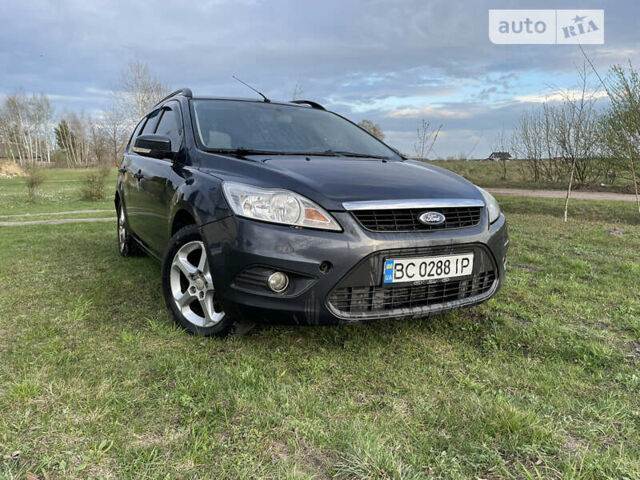 Серый Форд Фокус, объемом двигателя 1.6 л и пробегом 238 тыс. км за 5200 $, фото 1 на Automoto.ua