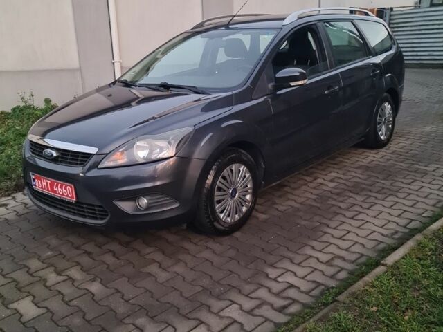 Серый Форд Фокус, объемом двигателя 0 л и пробегом 245 тыс. км за 4899 $, фото 1 на Automoto.ua