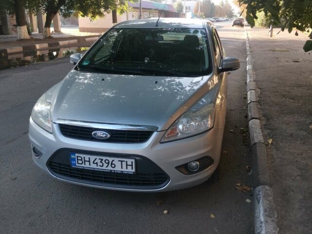 Сірий Форд Фокус, об'ємом двигуна 1.56 л та пробігом 415 тис. км за 5000 $, фото 1 на Automoto.ua
