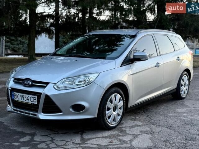 Сірий Форд Фокус, об'ємом двигуна 1.56 л та пробігом 278 тис. км за 5950 $, фото 1 на Automoto.ua