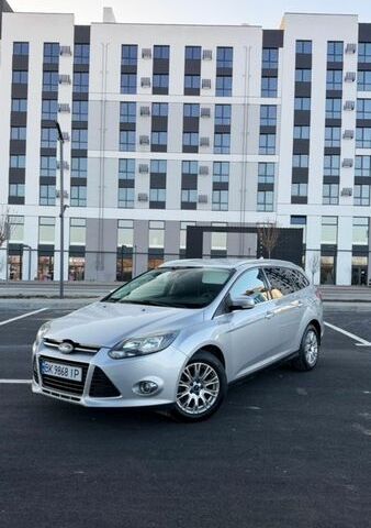 Сірий Форд Фокус, об'ємом двигуна 1.56 л та пробігом 210 тис. км за 8700 $, фото 1 на Automoto.ua