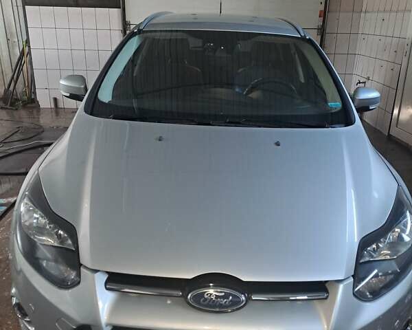 Сірий Форд Фокус, об'ємом двигуна 1.6 л та пробігом 180 тис. км за 7300 $, фото 1 на Automoto.ua
