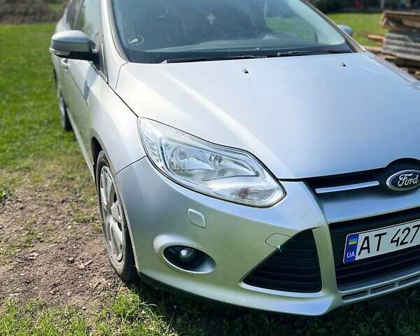 Серый Форд Фокус, объемом двигателя 1.6 л и пробегом 263 тыс. км за 7500 $, фото 1 на Automoto.ua