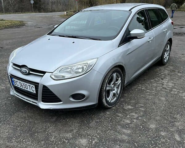 Сірий Форд Фокус, об'ємом двигуна 1.56 л та пробігом 307 тис. км за 7200 $, фото 1 на Automoto.ua