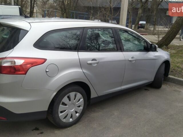 Сірий Форд Фокус, об'ємом двигуна 1.6 л та пробігом 350 тис. км за 6500 $, фото 1 на Automoto.ua