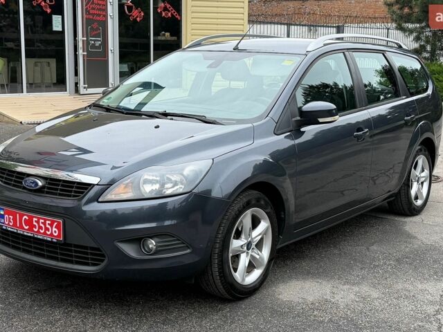 Сірий Форд Фокус, об'ємом двигуна 1.6 л та пробігом 322 тис. км за 5800 $, фото 1 на Automoto.ua