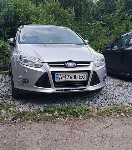 Сірий Форд Фокус, об'ємом двигуна 2 л та пробігом 270 тис. км за 7300 $, фото 1 на Automoto.ua