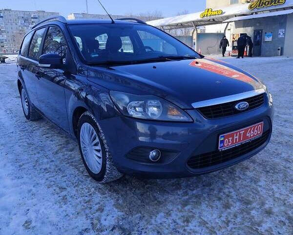 Сірий Форд Фокус, об'ємом двигуна 1.6 л та пробігом 246 тис. км за 6000 $, фото 1 на Automoto.ua