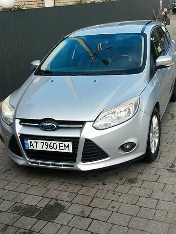 Серый Форд Фокус, объемом двигателя 1.6 л и пробегом 273 тыс. км за 6400 $, фото 1 на Automoto.ua