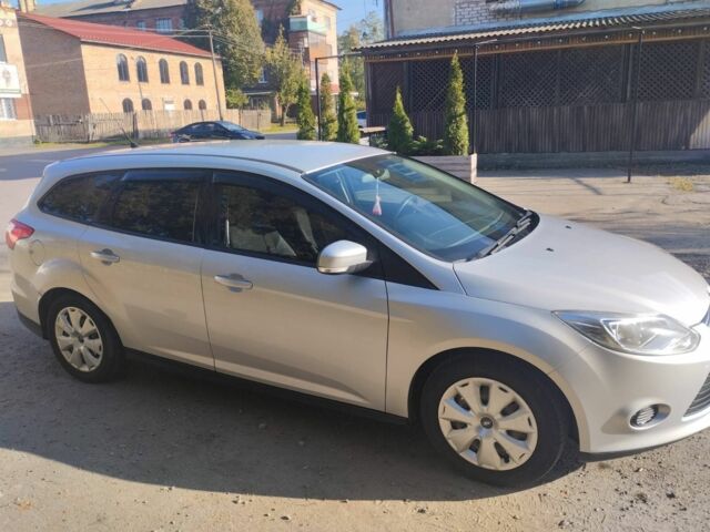 Серый Форд Фокус, объемом двигателя 1.6 л и пробегом 279 тыс. км за 6500 $, фото 1 на Automoto.ua