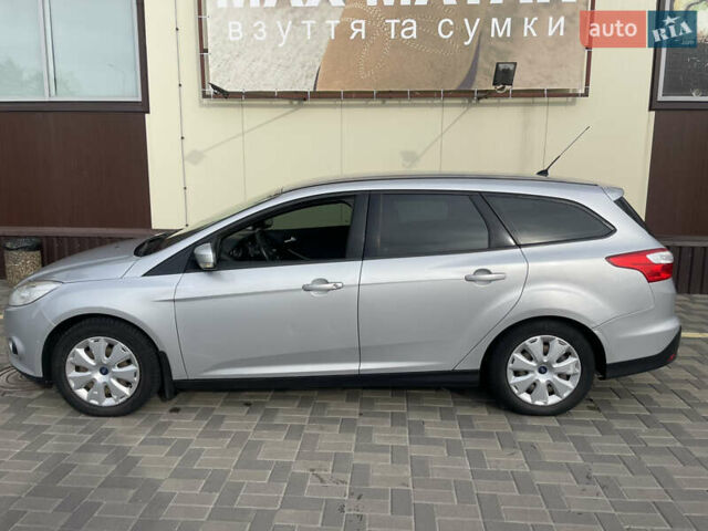 Сірий Форд Фокус, об'ємом двигуна 1.6 л та пробігом 240 тис. км за 7100 $, фото 1 на Automoto.ua