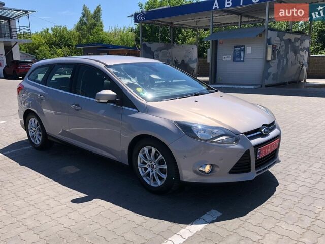 Сірий Форд Фокус, об'ємом двигуна 1.6 л та пробігом 287 тис. км за 8500 $, фото 1 на Automoto.ua