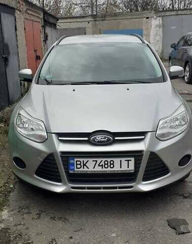 Форд Фокус 2012 у Рівному на Automoto.ua Сірий Форд Фокус, об'ємом двигуна 1.56 л та пробігом 241 тис. км за 7500 $, фото 1 на Automoto.ua