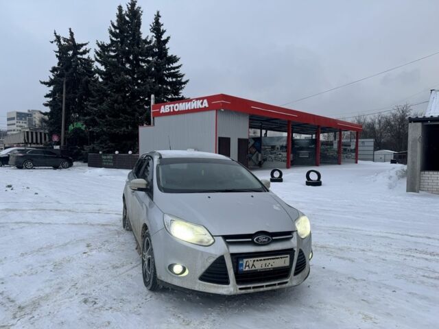 Серый Форд Фокус, объемом двигателя 1.6 л и пробегом 280 тыс. км за 4850 $, фото 1 на Automoto.ua