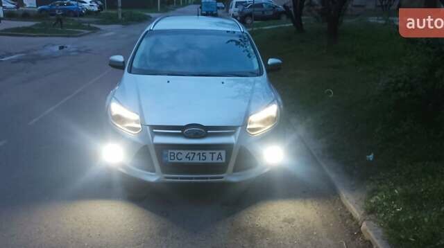 Серый Форд Фокус, объемом двигателя 2 л и пробегом 318 тыс. км за 6800 $, фото 1 на Automoto.ua