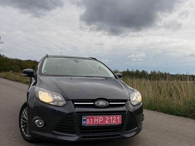 Сірий Форд Фокус, об'ємом двигуна 1 л та пробігом 181 тис. км за 6500 $, фото 1 на Automoto.ua