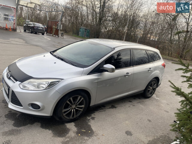 Сірий Форд Фокус, об'ємом двигуна 1.56 л та пробігом 243 тис. км за 6600 $, фото 1 на Automoto.ua