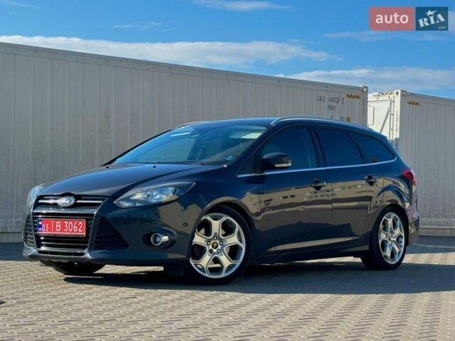 Серый Форд Фокус, объемом двигателя 1.6 л и пробегом 172 тыс. км за 6950 $, фото 1 на Automoto.ua