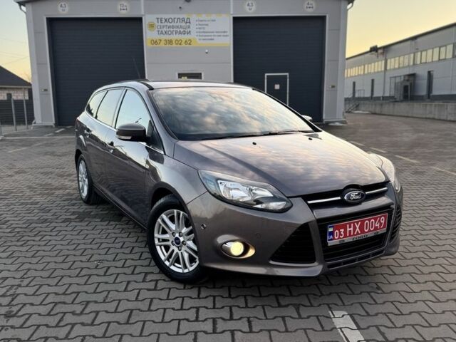Серый Форд Фокус, объемом двигателя 0 л и пробегом 210 тыс. км за 7199 $, фото 1 на Automoto.ua