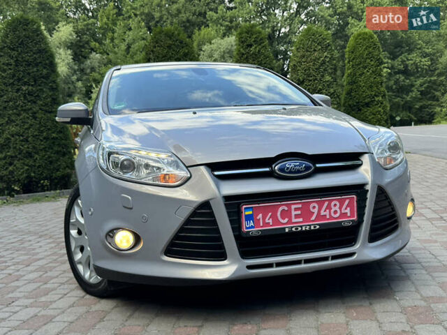 Серый Форд Фокус, объемом двигателя 1.6 л и пробегом 198 тыс. км за 8700 $, фото 1 на Automoto.ua