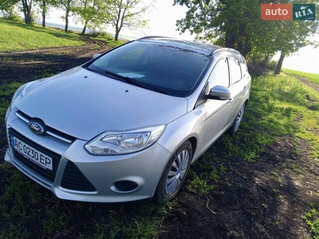 Сірий Форд Фокус, об'ємом двигуна 1.56 л та пробігом 328 тис. км за 6600 $, фото 1 на Automoto.ua