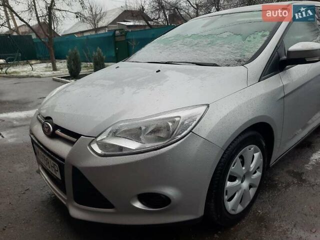Сірий Форд Фокус, об'ємом двигуна 1.6 л та пробігом 238 тис. км за 7200 $, фото 1 на Automoto.ua