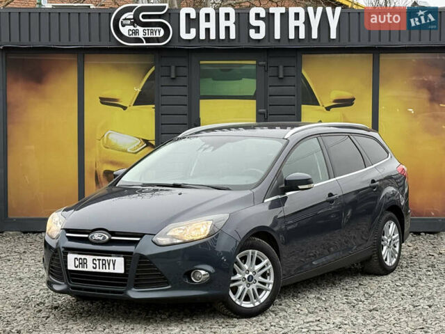 Серый Форд Фокус, объемом двигателя 1.6 л и пробегом 232 тыс. км за 9200 $, фото 1 на Automoto.ua