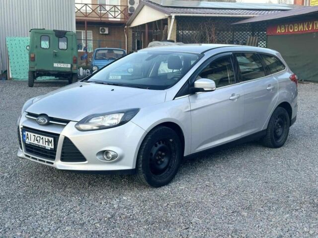 Серый Форд Фокус, объемом двигателя 1 л и пробегом 111 тыс. км за 5500 $, фото 1 на Automoto.ua