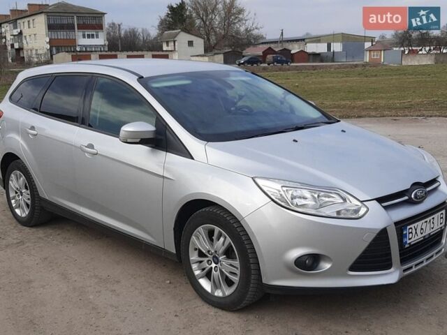 Серый Форд Фокус, объемом двигателя 1.56 л и пробегом 272 тыс. км за 9000 $, фото 1 на Automoto.ua