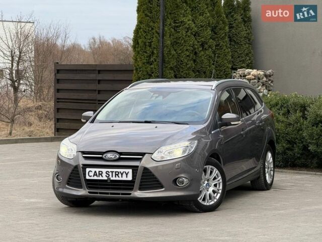 Сірий Форд Фокус, об'ємом двигуна 1.6 л та пробігом 230 тис. км за 8400 $, фото 1 на Automoto.ua