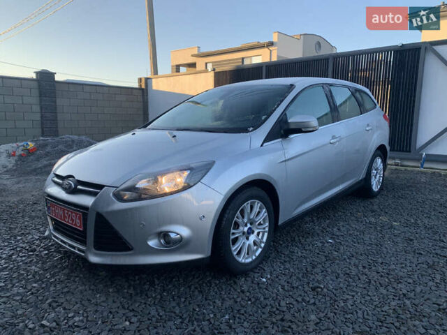 Серый Форд Фокус, объемом двигателя 1.6 л и пробегом 236 тыс. км за 7500 $, фото 1 на Automoto.ua