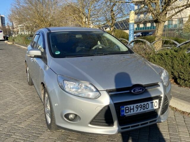 Серый Форд Фокус, объемом двигателя 1.6 л и пробегом 280 тыс. км за 5500 $, фото 1 на Automoto.ua