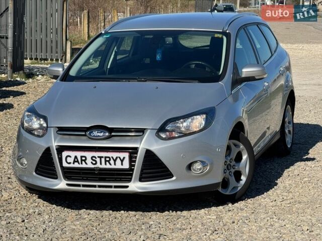 Серый Форд Фокус, объемом двигателя 1.6 л и пробегом 227 тыс. км за 8600 $, фото 1 на Automoto.ua