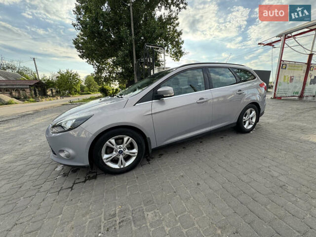 Серый Форд Фокус, объемом двигателя 1 л и пробегом 75 тыс. км за 7000 $, фото 1 на Automoto.ua