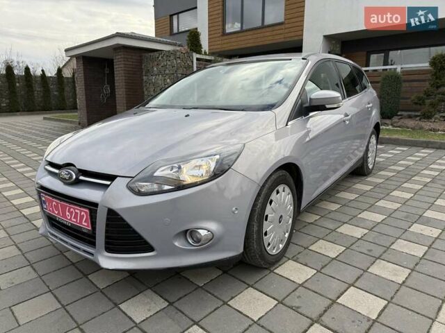 Серый Форд Фокус, объемом двигателя 1.6 л и пробегом 230 тыс. км за 7899 $, фото 1 на Automoto.ua