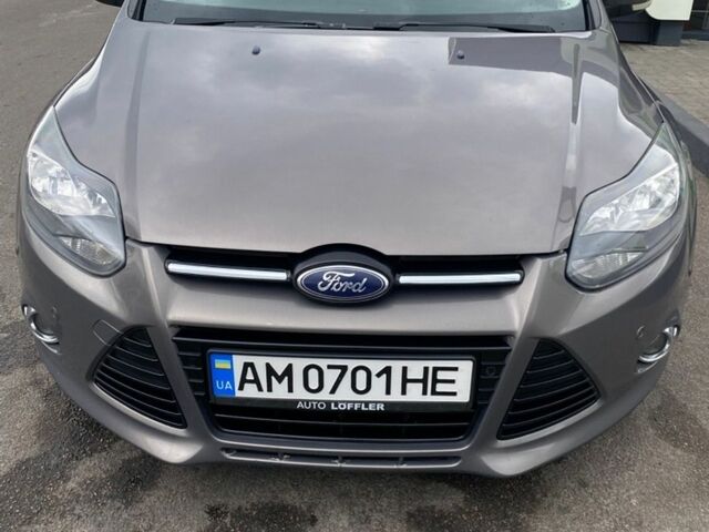 Сірий Форд Фокус, об'ємом двигуна 2 л та пробігом 214 тис. км за 9400 $, фото 1 на Automoto.ua