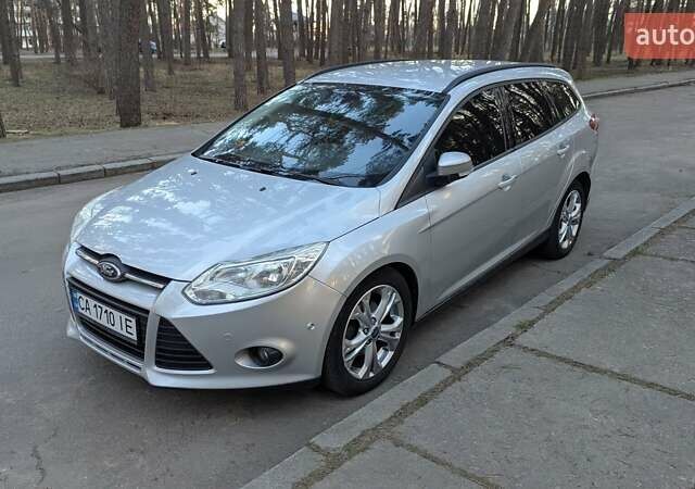 Серый Форд Фокус, объемом двигателя 1.6 л и пробегом 220 тыс. км за 7600 $, фото 1 на Automoto.ua