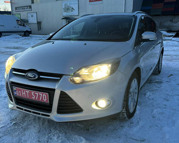 Серый Форд Фокус, объемом двигателя 1.6 л и пробегом 245 тыс. км за 8450 $, фото 1 на Automoto.ua