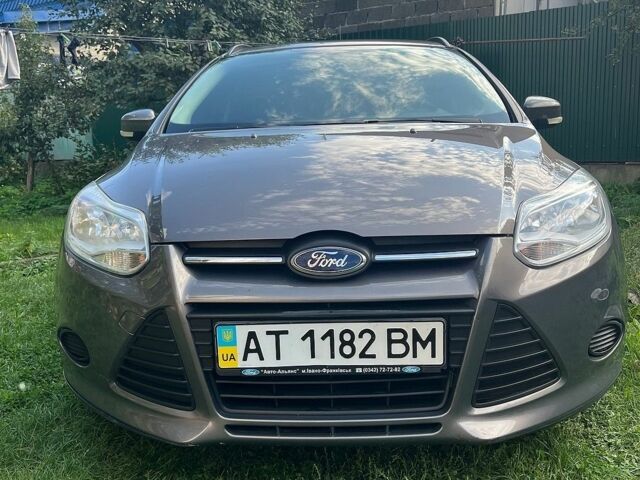 Сірий Форд Фокус, об'ємом двигуна 1 л та пробігом 168 тис. км за 6500 $, фото 1 на Automoto.ua