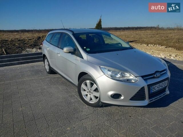 Сірий Форд Фокус, об'ємом двигуна 1.56 л та пробігом 227 тис. км за 6600 $, фото 1 на Automoto.ua