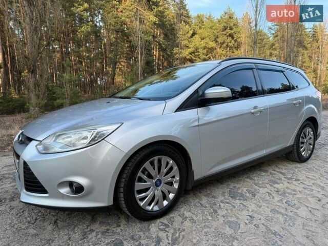 Сірий Форд Фокус, об'ємом двигуна 1.6 л та пробігом 300 тис. км за 7350 $, фото 1 на Automoto.ua