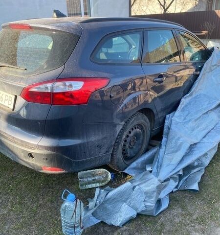 Серый Форд Фокус, объемом двигателя 1.56 л и пробегом 250 тыс. км за 4000 $, фото 1 на Automoto.ua