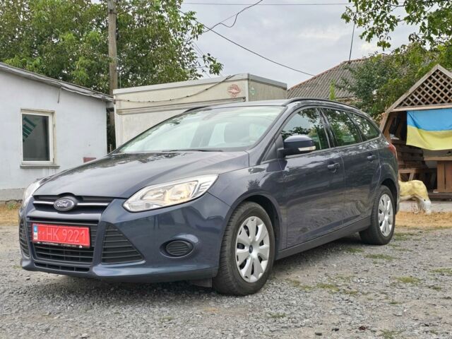 Сірий Форд Фокус, об'ємом двигуна 1.6 л та пробігом 215 тис. км за 8300 $, фото 1 на Automoto.ua