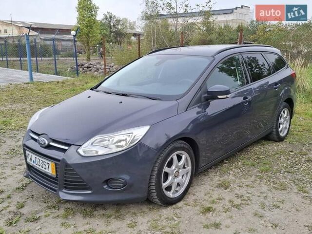 Сірий Форд Фокус, об'ємом двигуна 1.6 л та пробігом 288 тис. км за 7600 $, фото 1 на Automoto.ua